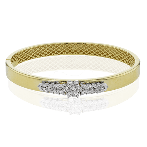 Bangle in 18k Gold with Diamonds