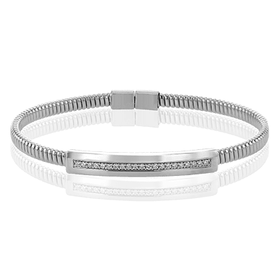 Bangle in 18k Gold with Diamonds
