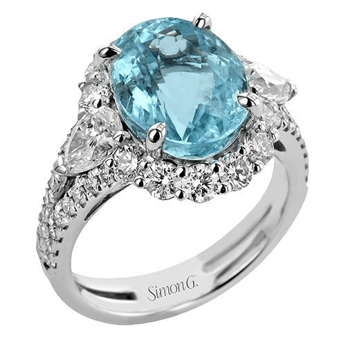 Color Ring in 18k Gold with Diamonds