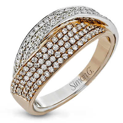 Right Hand Ring in 18k Gold with Diamonds
