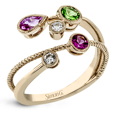 Color Ring in 18k Gold with Diamonds