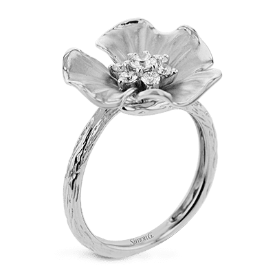 Right Hand Ring in 18k Gold with Diamonds