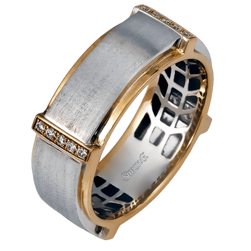 Men Ring in 14k Gold with Diamonds