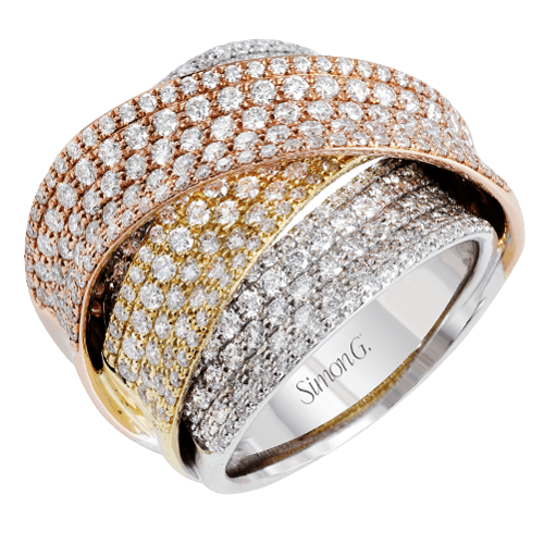 Right Hand Ring in 18k Gold with Diamonds