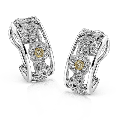 Earring in 18k Gold with Diamonds