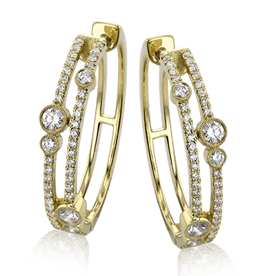 Hoop Earring in 18k Gold with Diamonds