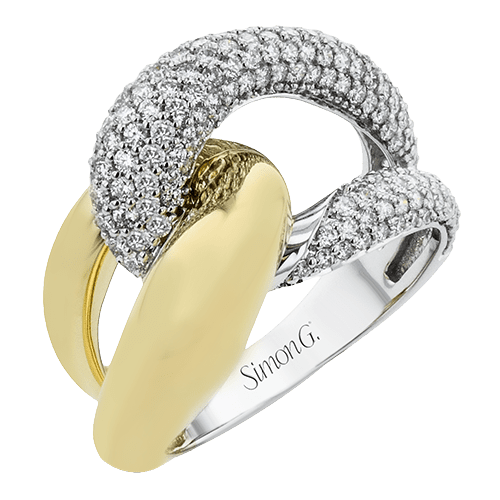 Right Hand Ring in 18k Gold with Diamonds