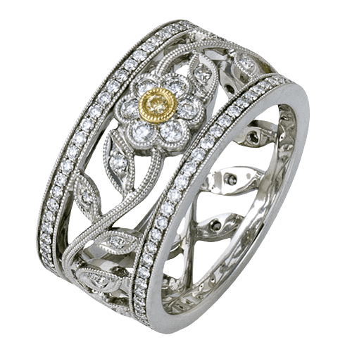 Right Hand Ring in 18k Gold with Diamonds