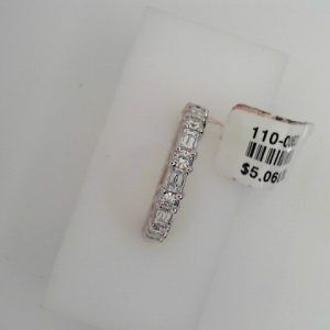 14K White Gold Lady's Fashion Ring with Cushion G VS1 Diamonds