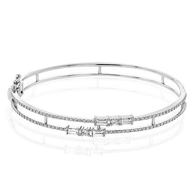 Bangle in 18k Gold with Diamonds